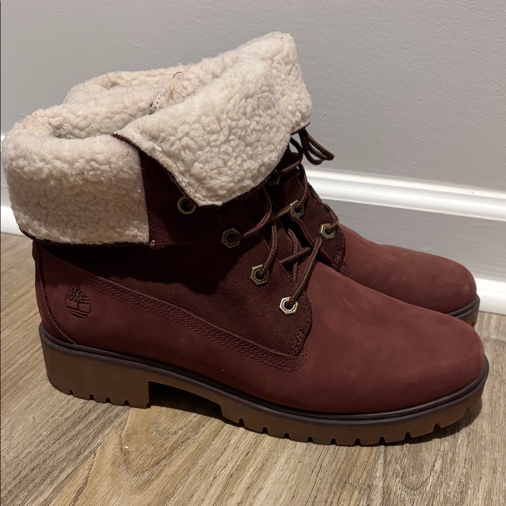 Timberland Women's Fleece Lined Burgundy Boots